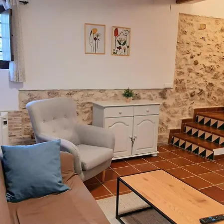 Masia De San Juan - Casas Numero 2 Y 4, Con Piscina En Masia Fortificada